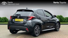 Toyota Yaris 1.5 Hybrid Design 5dr CVT Hybrid Hatchback